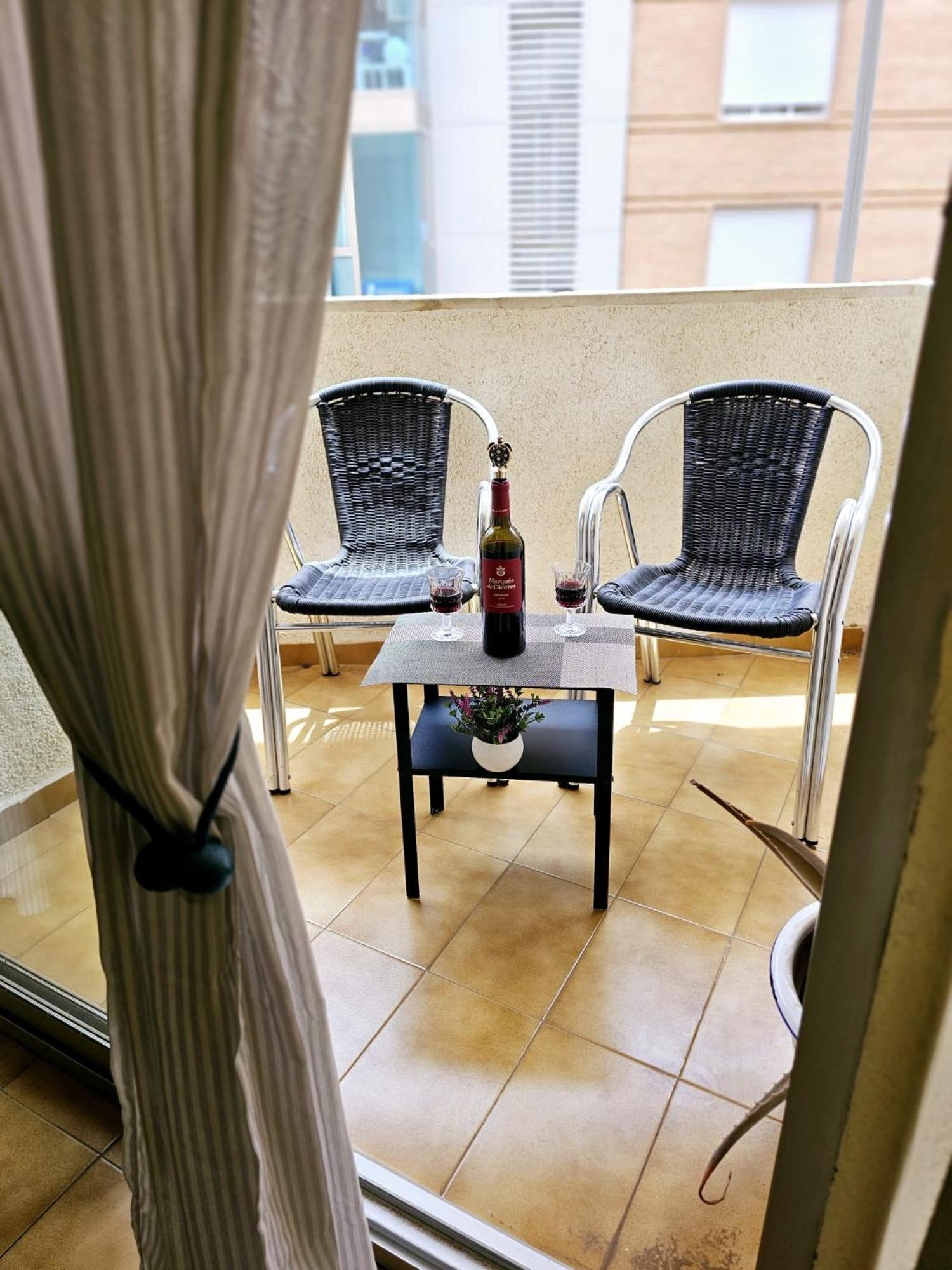 Apartamento Montserrat Almería Esterno foto